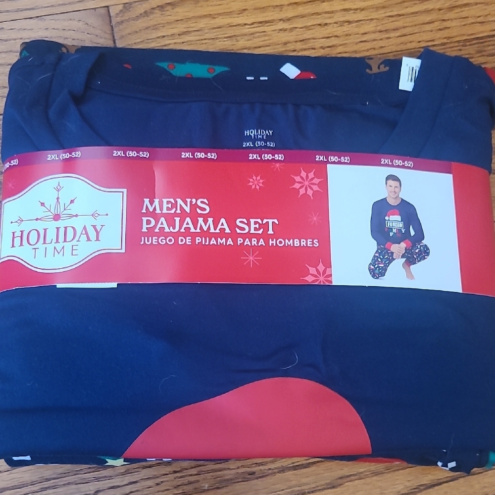 Holiday Time Men's Pajama Set
